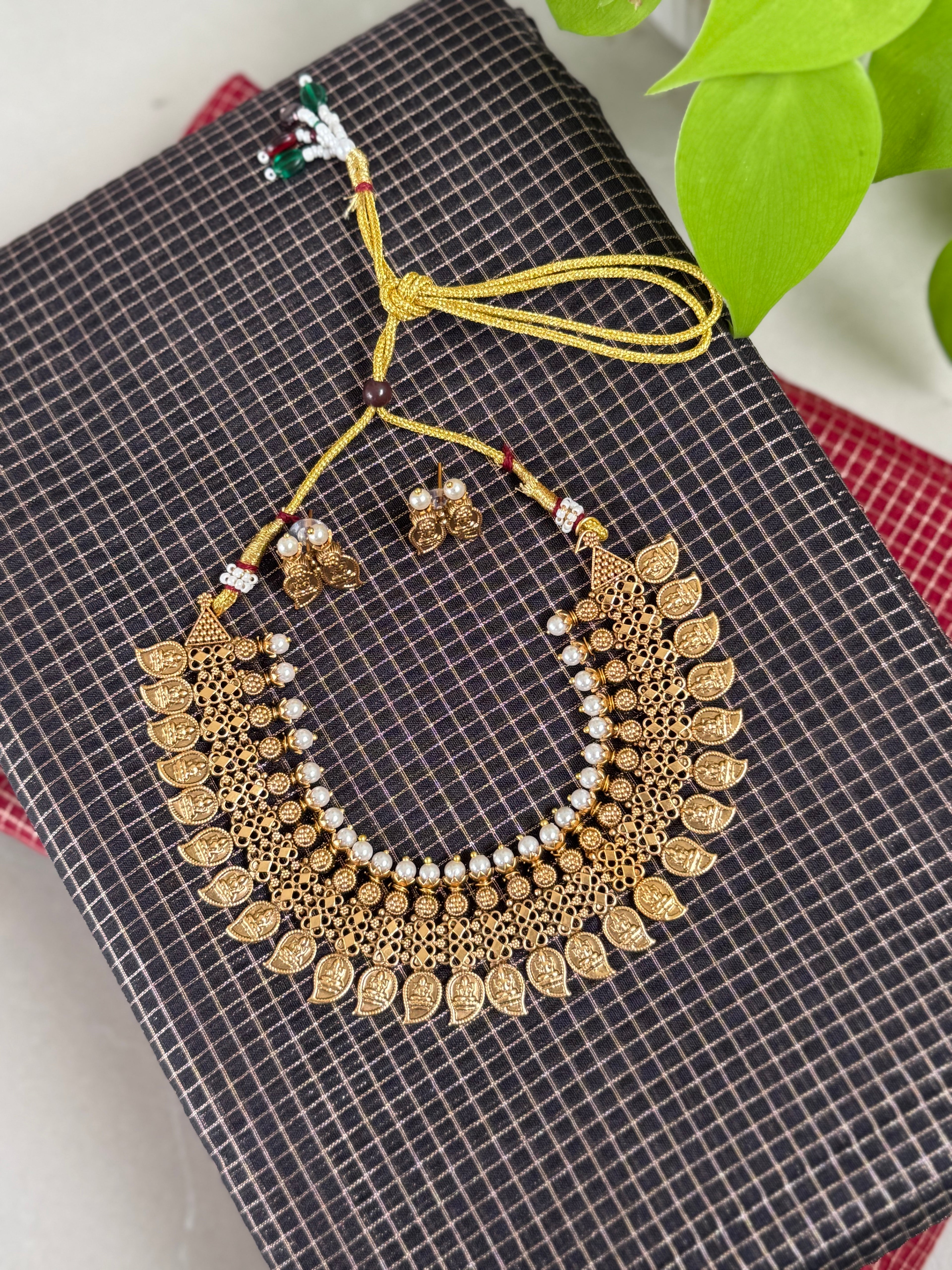 Necklace Set with Earrings