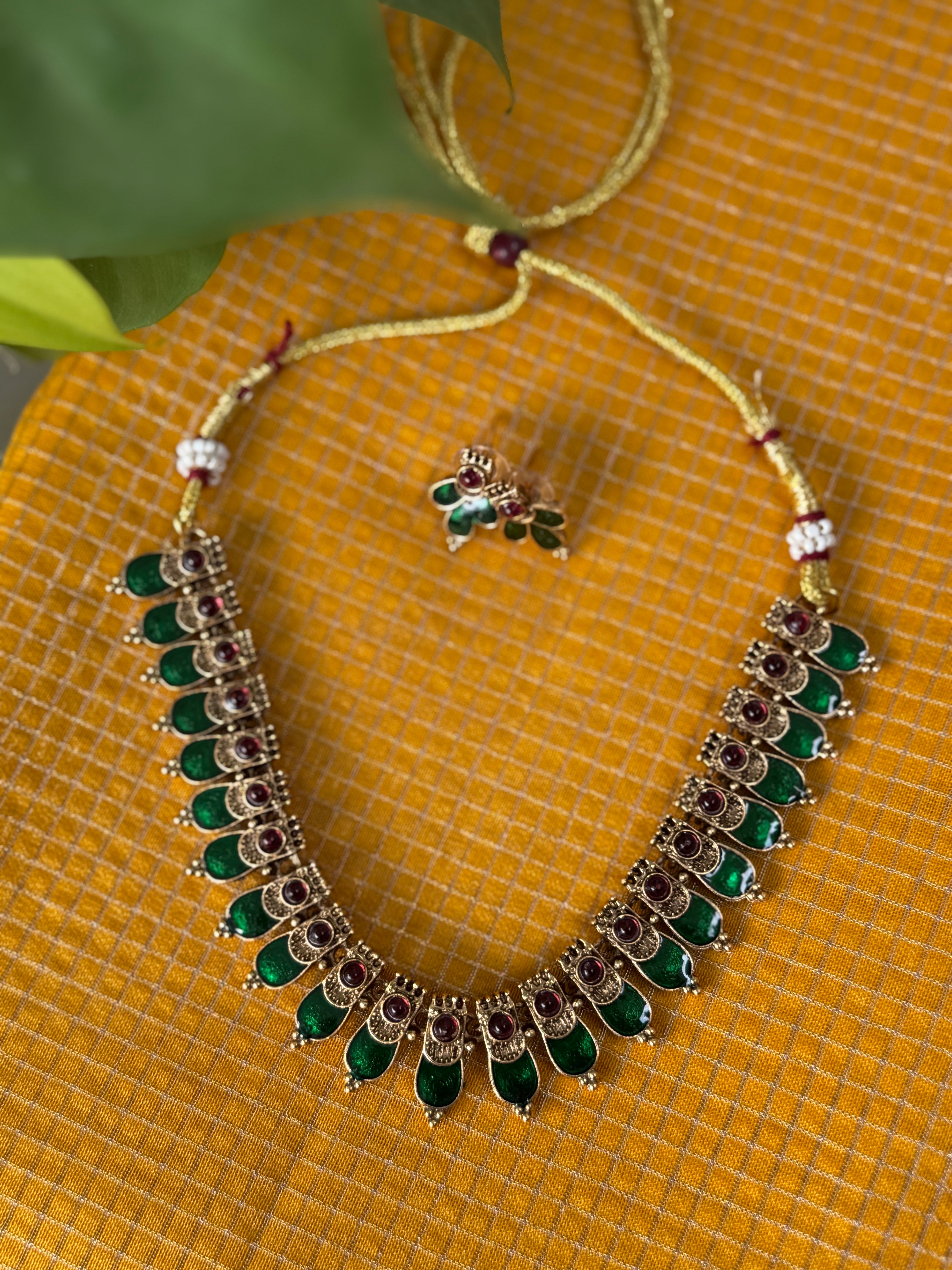 Palakka Necklace Set
