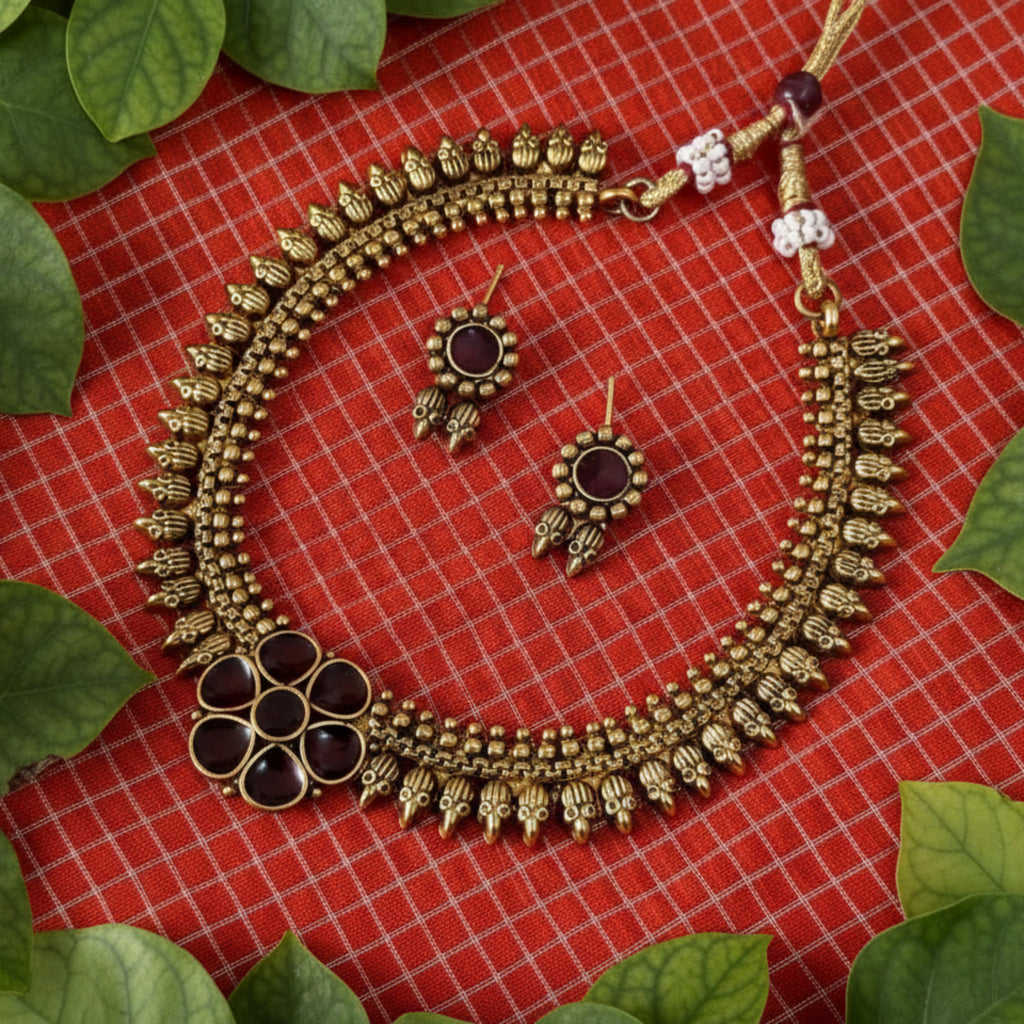 Flower Short Neckpiece With Earring