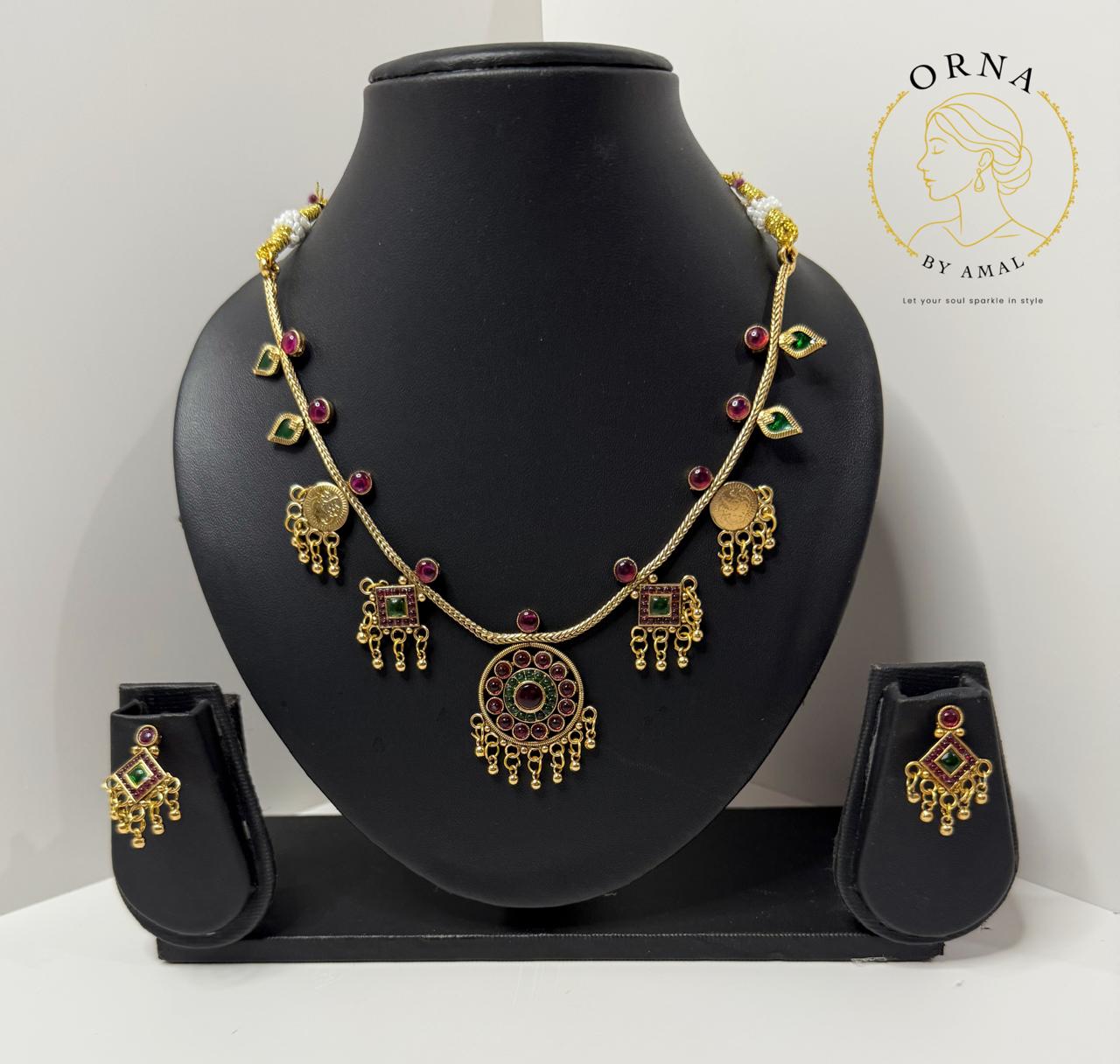 Lakshmi Kasu Mala with Kemp Stones