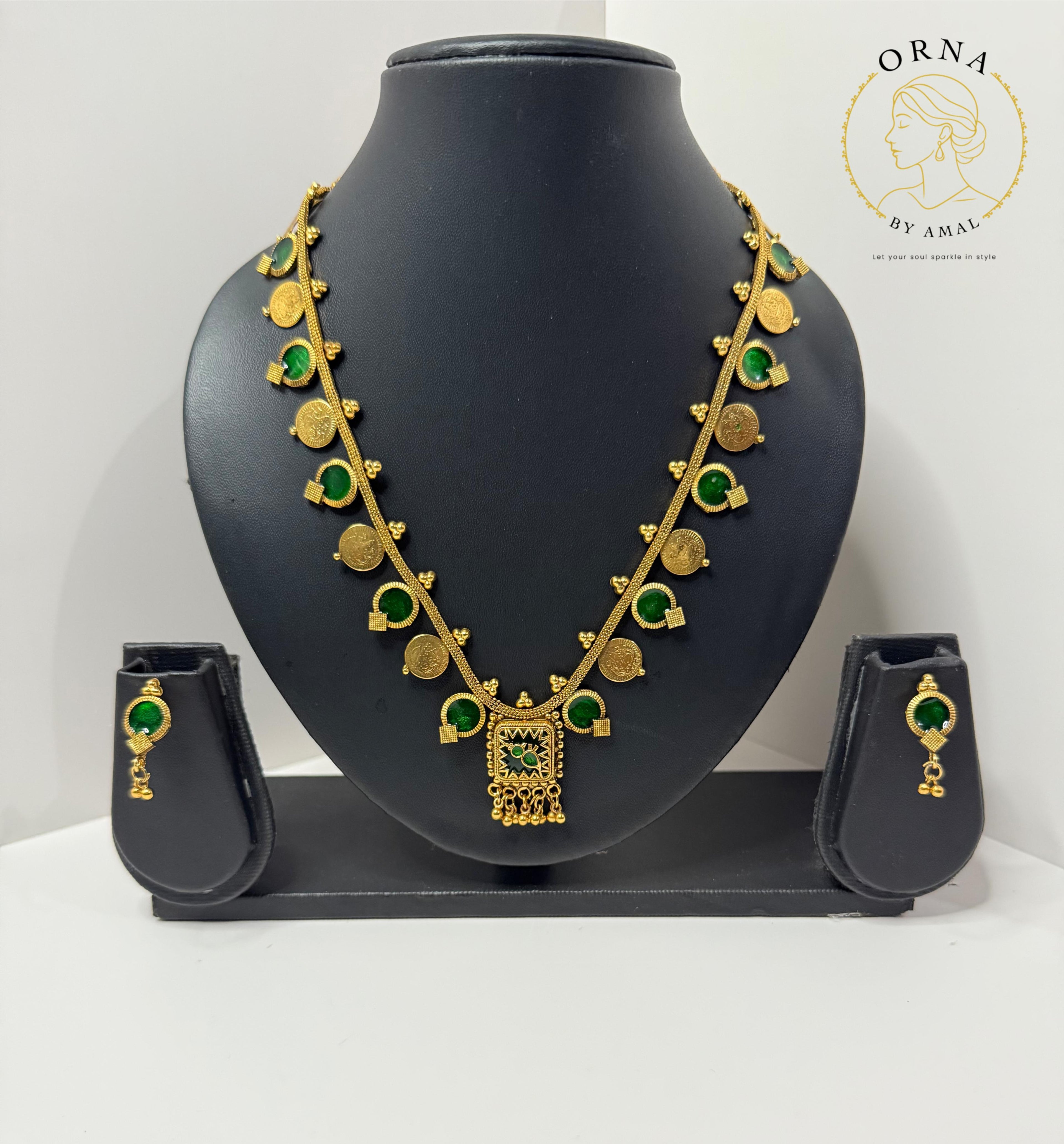 Kemp Coin Necklace Set